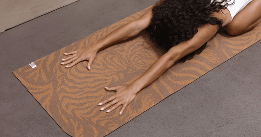YOGA POSE ON CORK PRINTED YOGA MAT