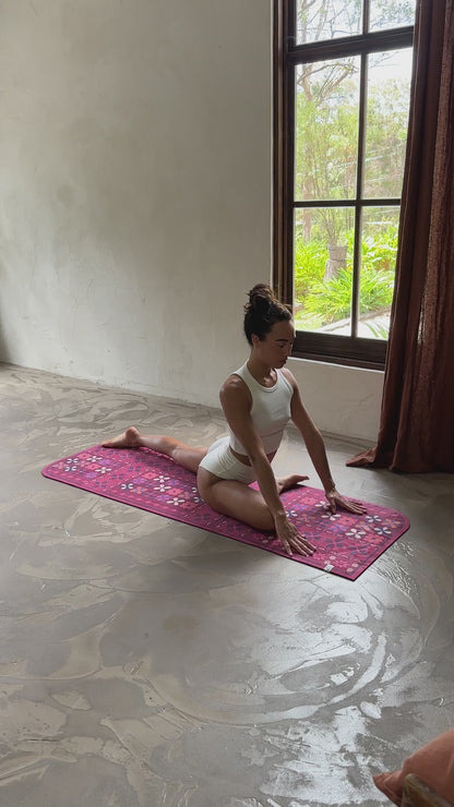 Simple yoga flow on Sunhawk Yoga mat